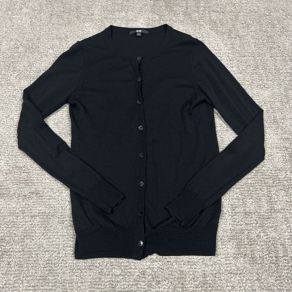 Uniqlo Cardigan Sweater Womens Small Black Button Front Minimalist New Wool